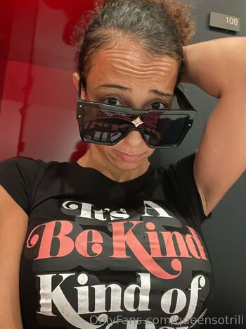 QueenSoTril / queensotrill nude photo #15