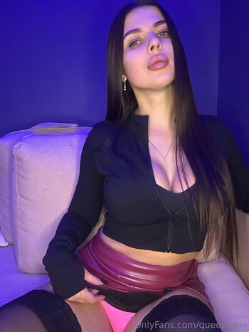 QueenTati / queentatix / tatix.miss nude photo #4