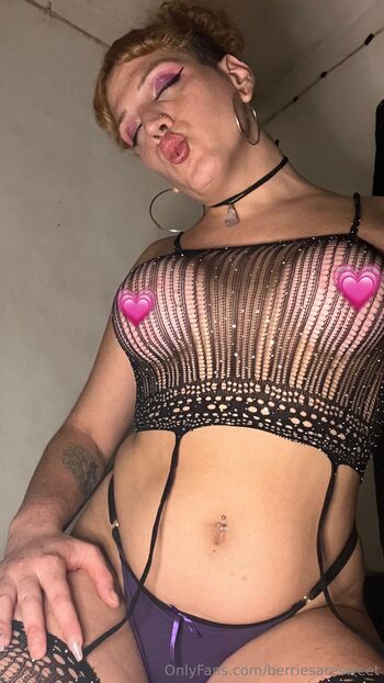 𝑸𝑼𝑬𝑬𝑵 𝑻𝑹𝑰𝑵𝑨 / queentrinax nude photo #27