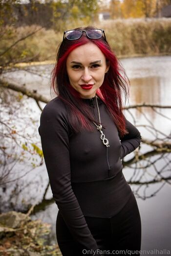 Valhalla Quee / queenvalhalla nude photo #1