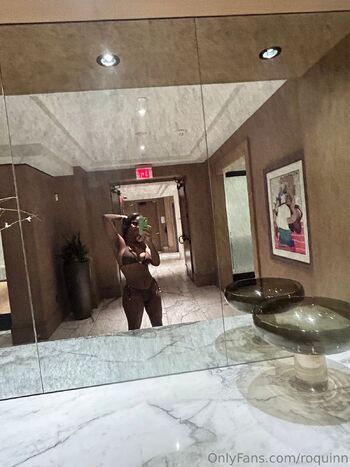 QUIN / quinnnier nude photo #2