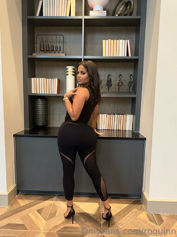 QUIN / quinnnier nude photo #19