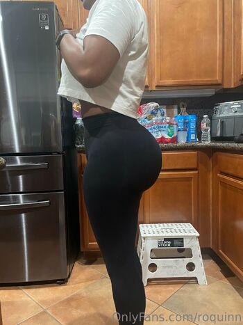 QUIN / quinnnier nude photo #32