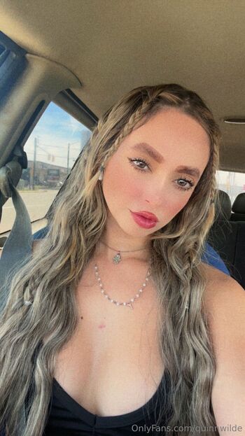 Quinn Wild / quinnwilde nude photo #4