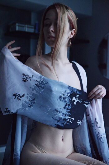 Rainy Runne / r_runner_r nude photo #1