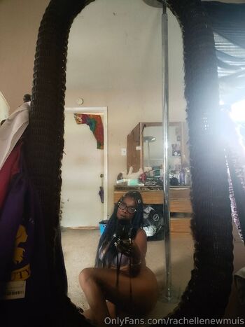 Rachelle Newmui / rachellenewmuis nude photo #6