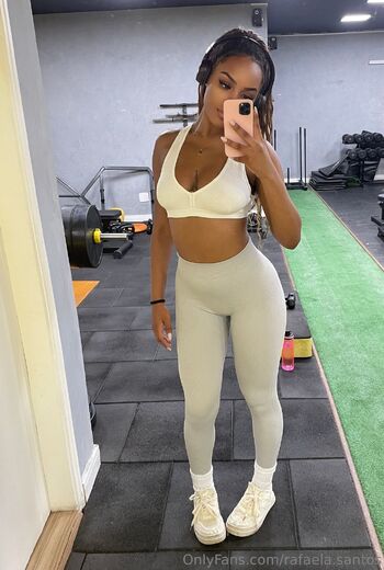 Rafa from Rio / rafaela.santos nude photo #1