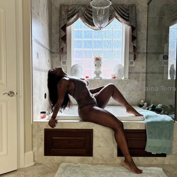 Raina Readswell / rainareadswell / rainaterraa / heauxmalone / larainaterra nude photo #7