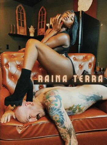 Raina Readswell / rainareadswell / rainaterraa / heauxmalone / larainaterra nude photo #39