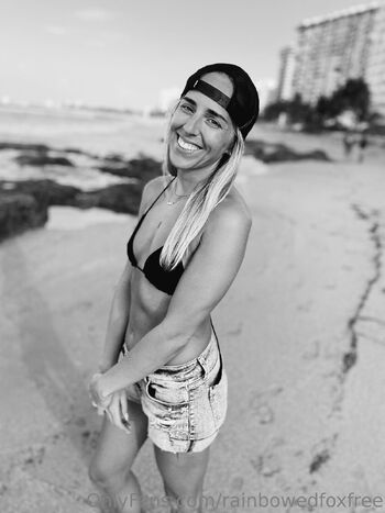 RAINBOWED FOX / rainbowedfoxfree nude photo #5