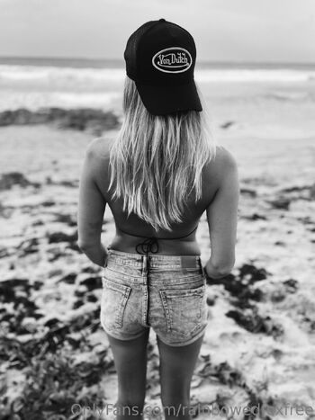 RAINBOWED FOX / rainbowedfoxfree nude photo #8