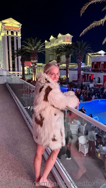 RAINBOWED FOX / rainbowedfoxfree nude photo #10