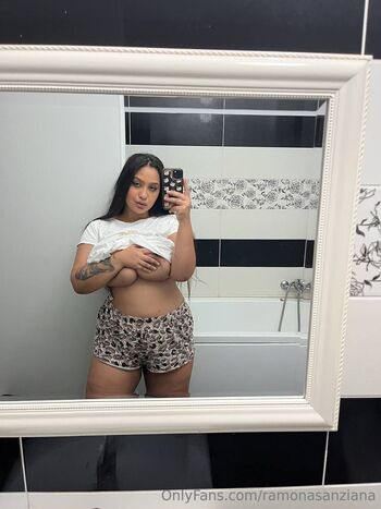 RAMONA SANZIANA / ramonasanziana nude photo #36