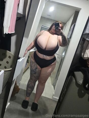 PAIG / rampaaigee nude photo #3