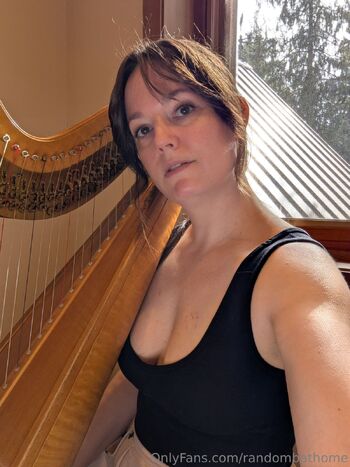 Random / randombathome nude photo #5