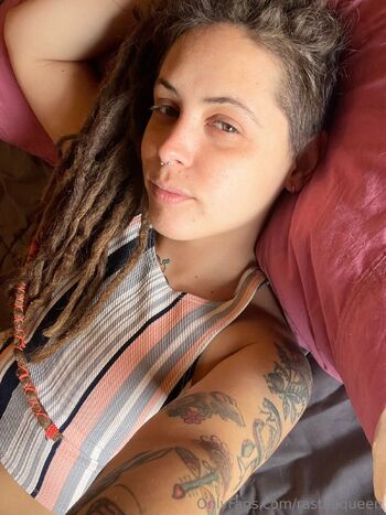 rastaquee / rastaaqueen nude photo #12