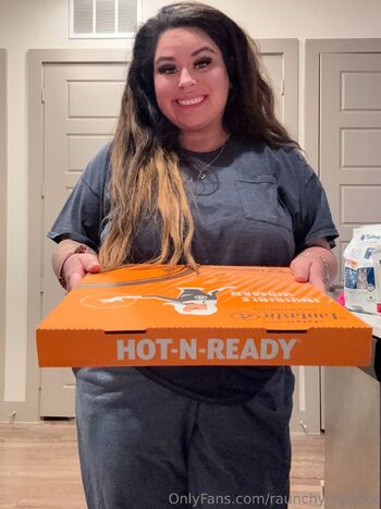 𝗥𝗬 𝗖𝗥𝗘𝗔𝗠𝗬𝗕𝗕𝗬 / raunchy_ryliexx nude photo #18