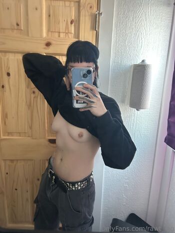 Vei / rawt_ing nude photo #14