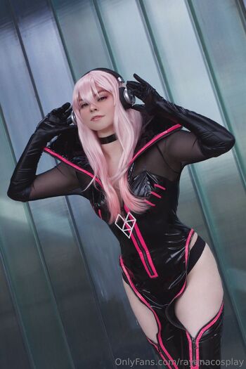 Rayana Lamperoug / rayanacosplay nude photo #2