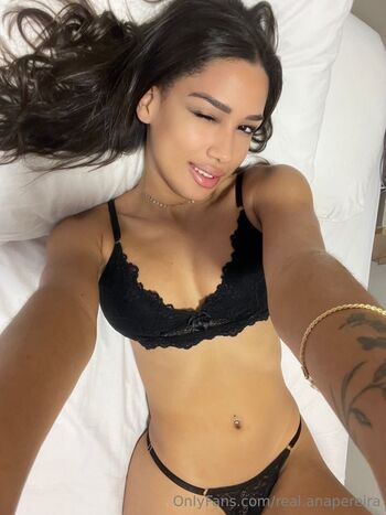 An / real.anapereira nude photo #22
