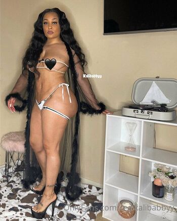 Realkalibabby / realkalibabbyy / kalibabbyywontbeherelong nude photo #26