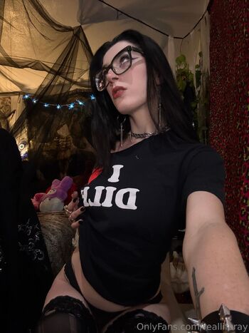 ray ʚ / realliferay nude photo #1