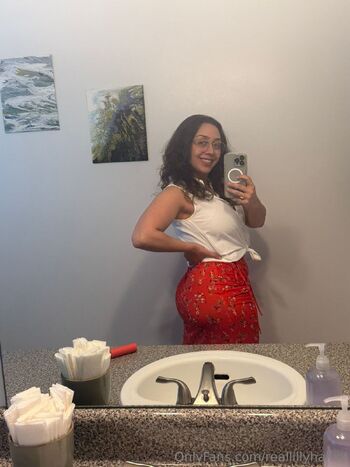Lilly Hal / reallillyhallxx nude photo #17