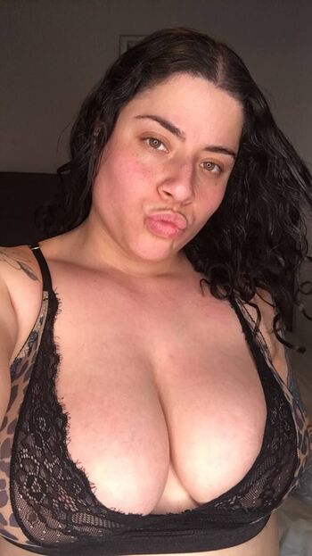 GORILLA GRIP PUSSY / realmeltay nude photo #36