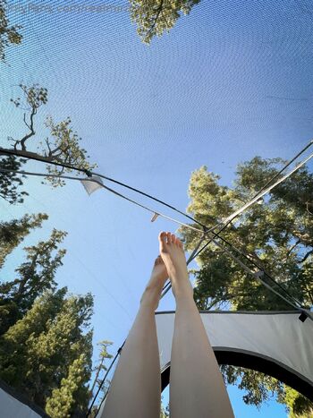 Mira / realmira_xo nude photo #9