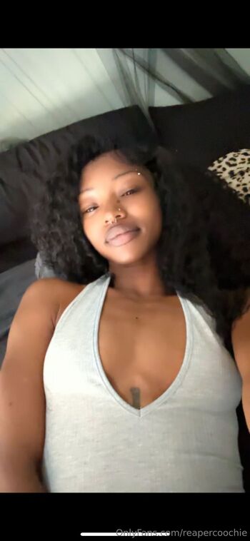 YOUR FAVORITE CYBER GF / reapercoochie nude photo #23