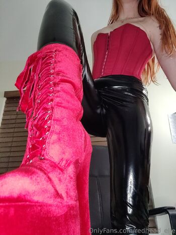 Elle / redhead_elle nude photo #24