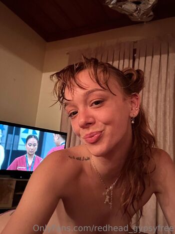 Tilly Olivia x / redhead_gypsyfree nude photo #16