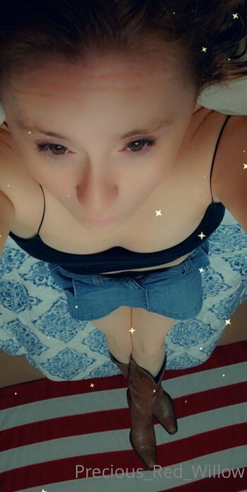 Redheaded beaut / redheadbeauty2222 / preciousredwillow / red_head_sexy_ / redheadbeauty2022 nude photo #7