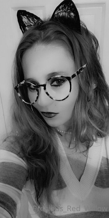 Redheaded beaut / redheadbeauty2222 / preciousredwillow / red_head_sexy_ / redheadbeauty2022 nude photo #34