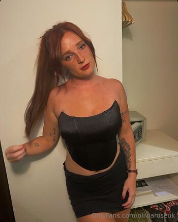 Olivia Super Quick Replies / redheadoliva nude photo #30