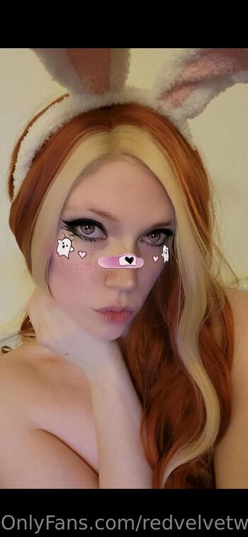 Red Velve / redvelvetwoman nude photo #15