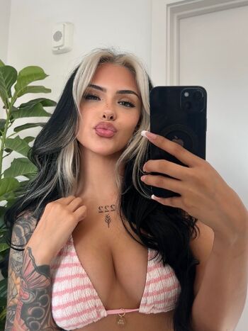 Rei Katara .. / reikatara / frenchiarmelle nude photo #13