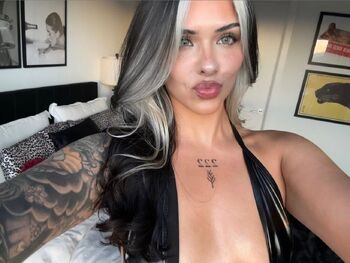 Rei Katara .. / reikatara / frenchiarmelle nude photo #35