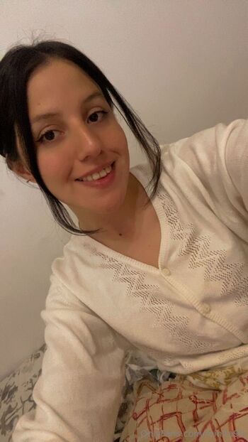 Reinita / reinita99 nude photo #2