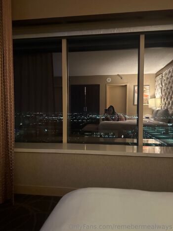 DeJ / remebermealways nude photo #9