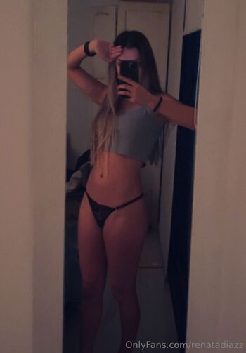 Renata / renatadiazz nude photo #2