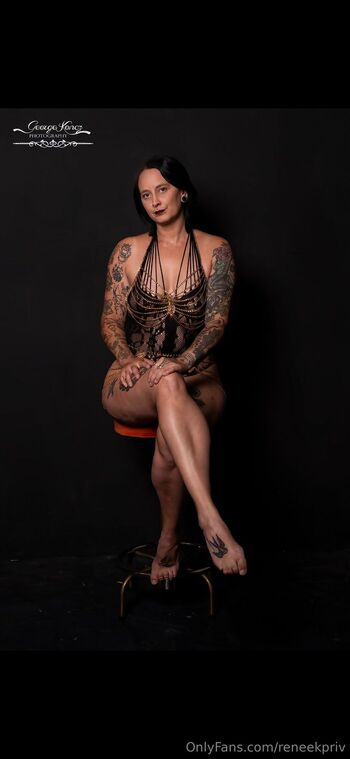 Renee K / reneekpriv nude photo #32