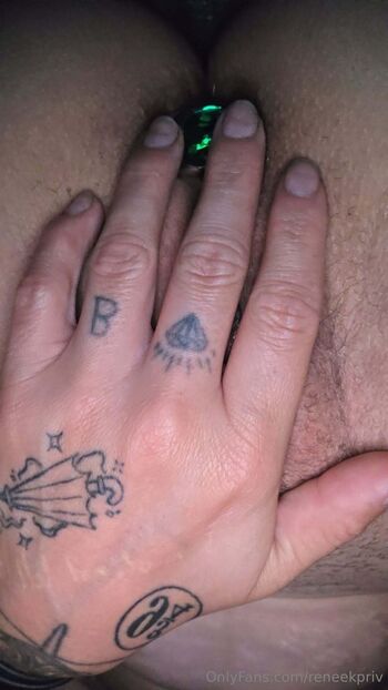 Renee K / reneekpriv nude photo #36