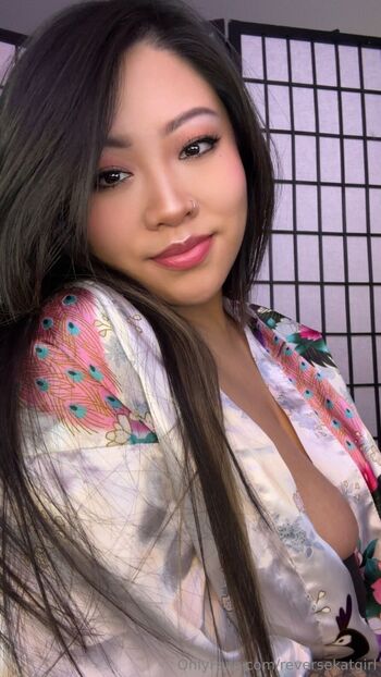 Ka / reversekatgirl / mimiestkitty nude photo #12