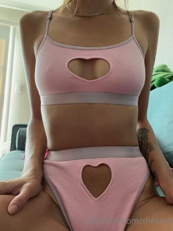 Rhe / rhearad / rhea_radford nude photo #30