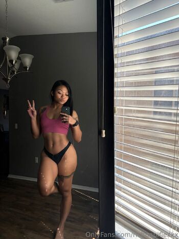 Rich Papi Flexx / richpapiflexxx nude photo #13