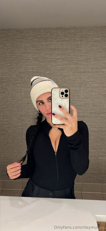Riley Murra / rileymurray nude photo #14