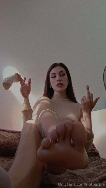 𝕄𝕚𝕤𝕤𝔹𝕒𝕓 / riotbarbie nude photo #5