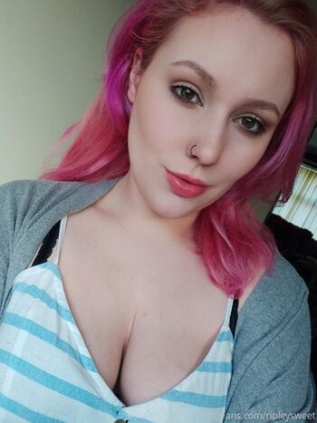 Soft titty g / ripleysweet / ripley_sweet nude photo #1