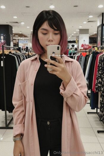 Riss / rissacchi13 nude photo #2